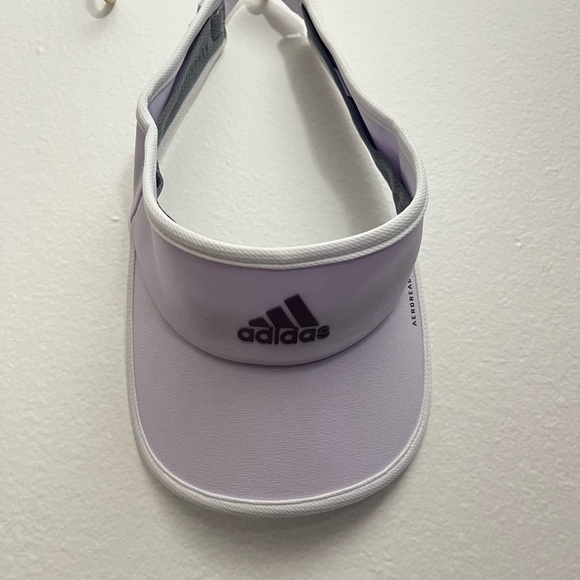 Adidas cap - Picture 1 of 1